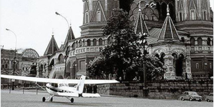 Рій імені Руста. Данілов анонсував дрони з дальністю 3 тис. км