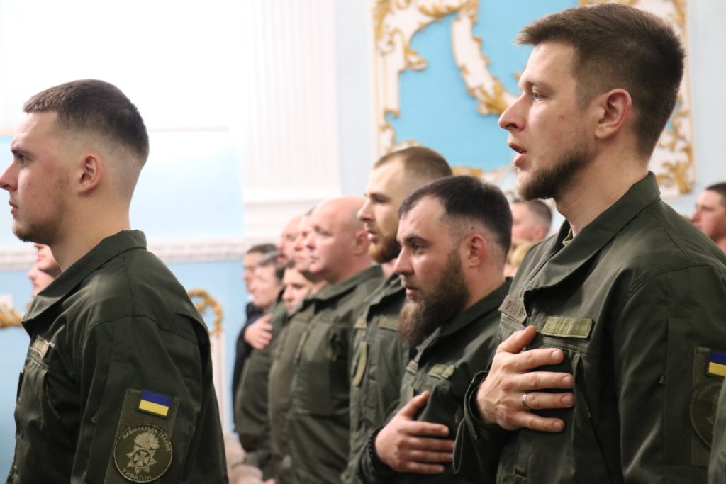 Миколаївські гвардійці відзначили професійне свято - День Національної гвардії України (ФОТО) 31