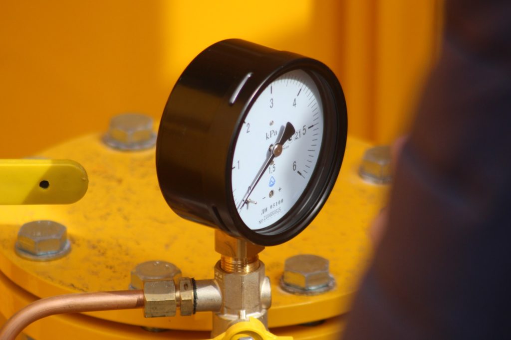 «Миколаївгаз» обіцяє за тиждень повернути газ в домівки мешканців села Прибузьке (ФОТО) 35
