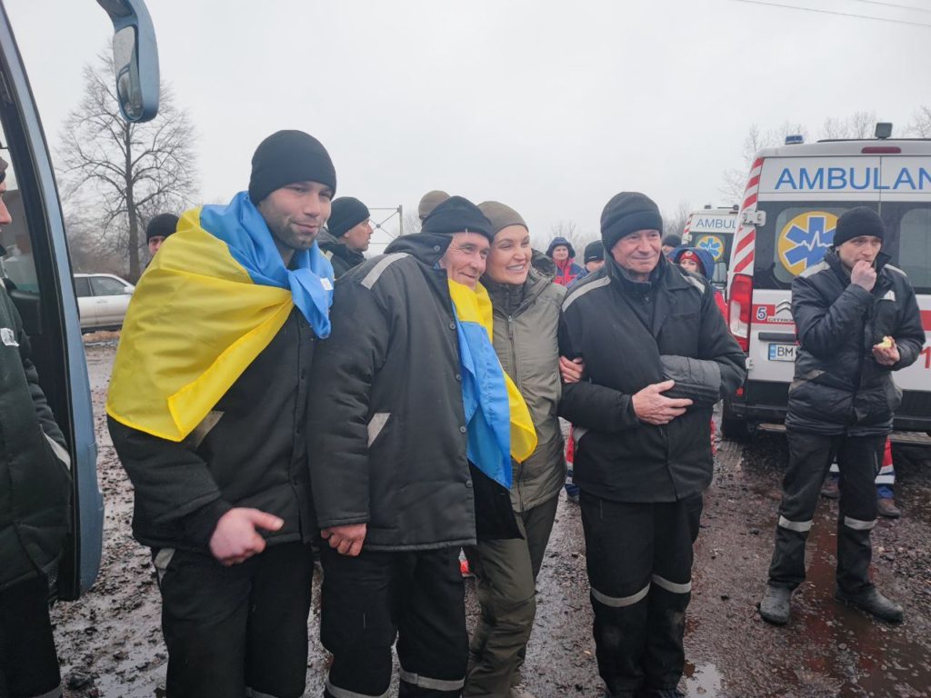 Серед звільнених сьогодні з російського полону – 21 миколаївський морпіх (ФОТО) 4