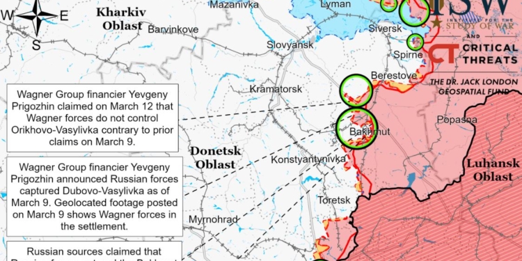 Російські війська просуваються біля Бахмута (ISW)