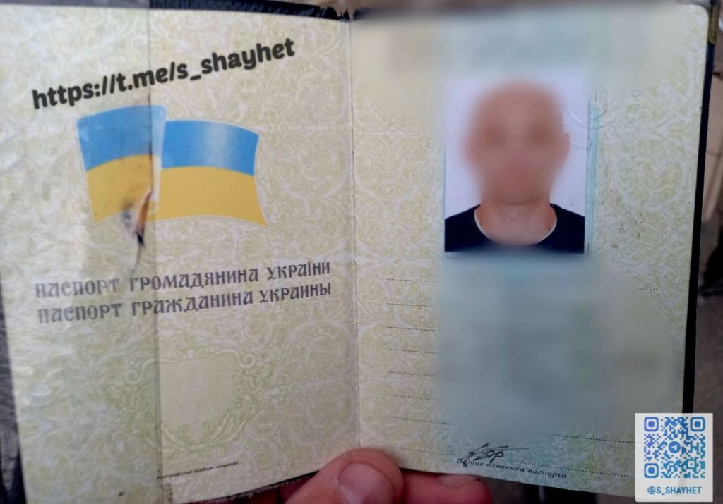 В Миколаєві упіймали шахрая, який по підробленому паспорту отримав посилку з дроном, надісланому для військових (ФОТО) 5