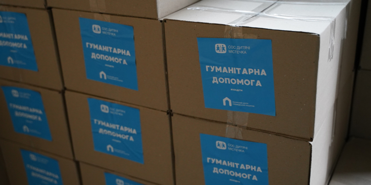 Програма екстреної підтримки SOSДІТИ в Миколаєві: вже видано понад 3,1 тисячі продовольчих наборів сім’ям з дітьми (ФОТО)
