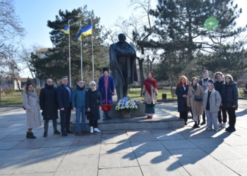 В Миколаєві «розкрили» пам’ятник Шевченку (ФОТО)