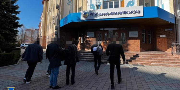 СБУ та БЕБ викрили 16 «фірташівських» облгазів на розкраданні державного блакитного палива на мільярди гривень (ФОТО)