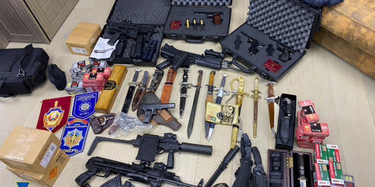 СБУ арештувало майно охоронця Януковича, його підозрюють у зраді (ФОТО)