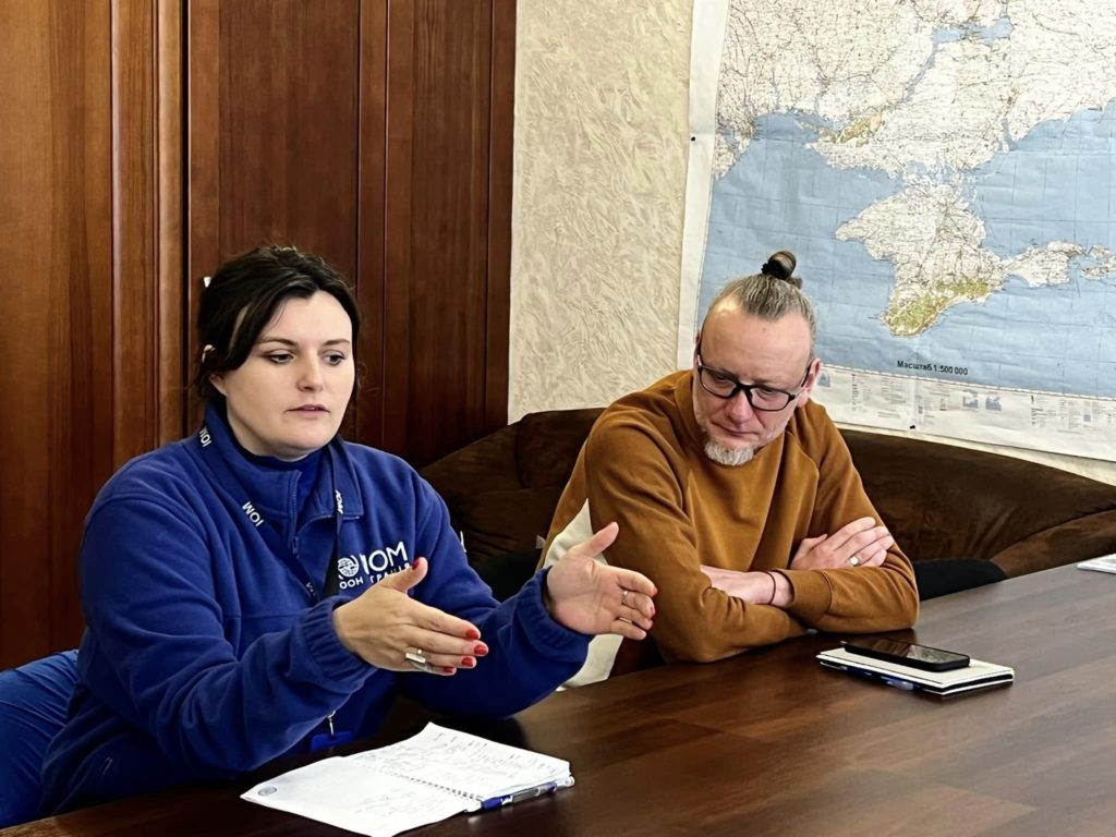 Віталій Кім попросив більше "засобів праці" у представників МОМ, які відвідали Миколаїв (ФОТО) 3