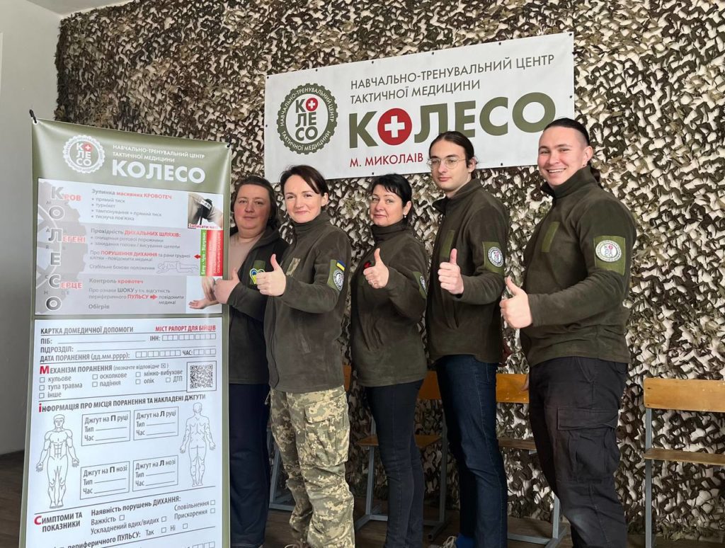 В Миколаєві запустили "КоЛеСо":  миколаївців вчать основам домедичної допомоги ASM TCCС (ФОТО) 7