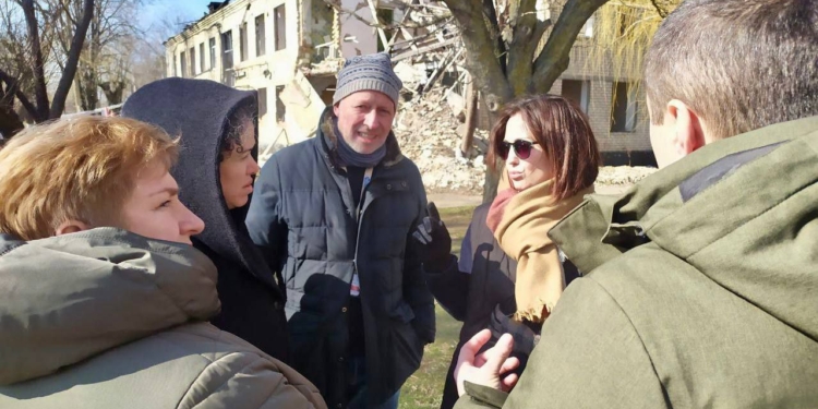 Турецькі та німецькі благодійники розглядають можливість побудови мобільної амбулаторії в Баштанці на Миколаївщині замість розбомбленої росіянами (ФОТО)