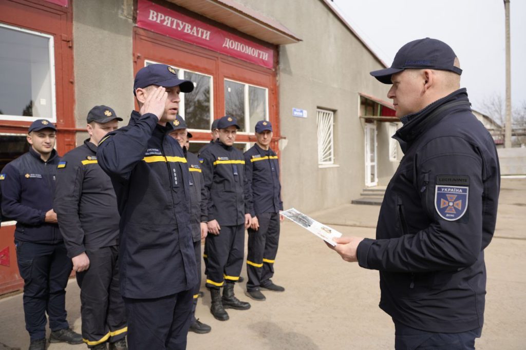 Рятувальники Снігурівської ОТГ Миколаївщини отримали нагороди (ФОТО) 12