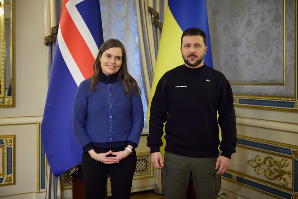Рейк’явік активно підтримує Україну. Зеленський та прем’єр-міністерка Ісландії Катрін Якобсдоттір підписали декларацію (ВІДЕО) 1