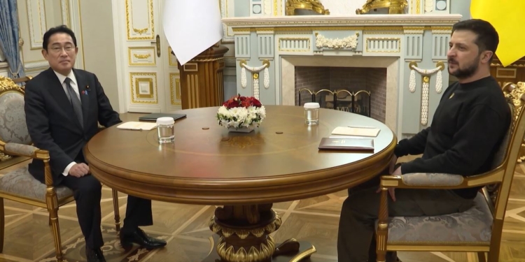Відбулася зустріч Володимира Зеленського з премʼєр-міністром Японії Фуміо Кішідою (ВІДЕО)