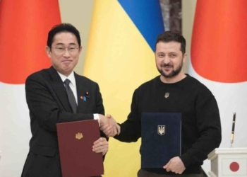 Зеленський запропонував Японії вкластися в наше автомобілебудування, “зелену” трансформацію, виробництво  літієвих акумуляторів