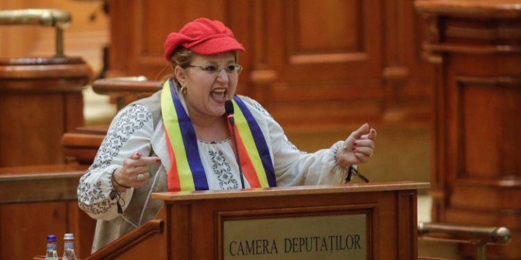 Проросійська сенаторка Румунії Шошоаке закликала анексувати північну Буковину. В Україні відповіли