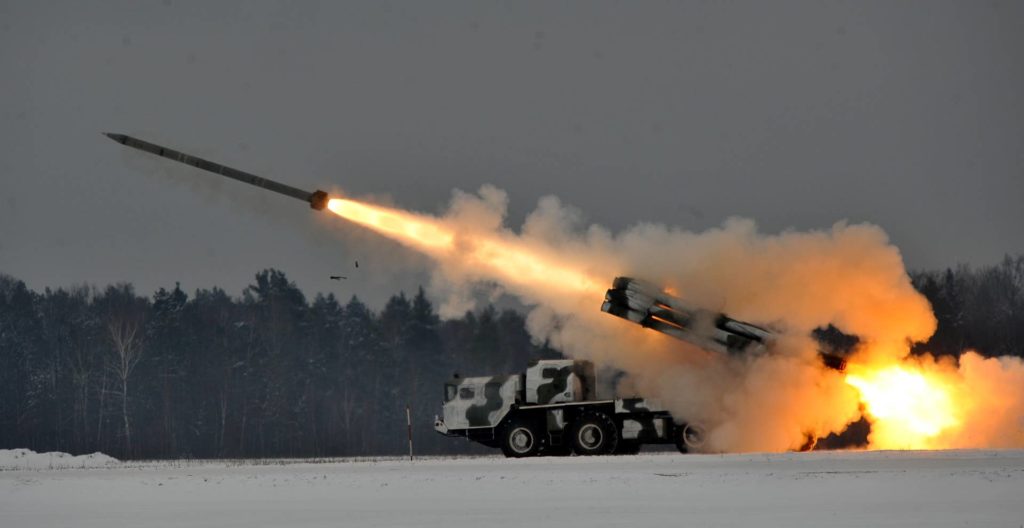 Власного виробництва! Україна використовує керовані ракети з більшою дальністю польоту, ніж у HIMARS (ФОТО, ВІДЕО) 1