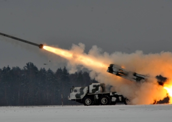 Власного виробництва! Україна використовує керовані ракети з більшою дальністю польоту, ніж у HIMARS (ФОТО, ВІДЕО)