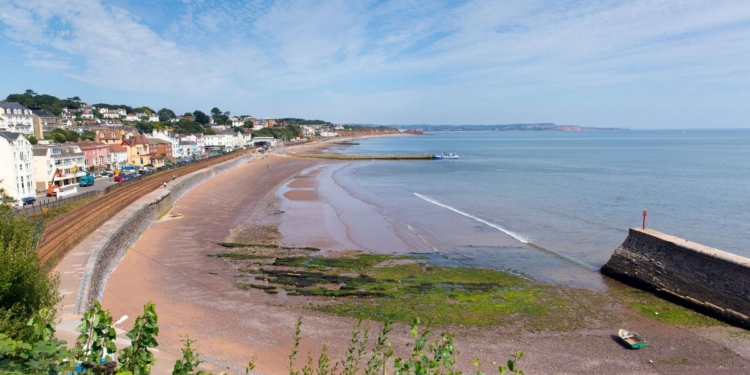 В Британії за загадкових обставин померла українська дівчина