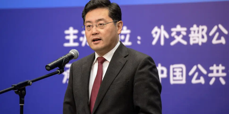 Кулеба провів розмову з головою МЗС Китаю. Ось що про неї кажуть у нас і в Піднебесній