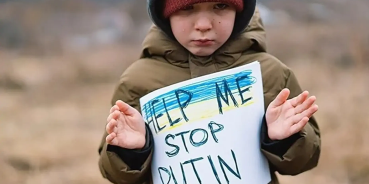 Скільки українських дітей вкрала росія, і де їх ховають – багато в Сибіру