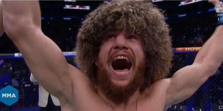 Грузинський боєць UFC закінчив переможний бій з росіянином вигуком «Слава Україні!» та закликом зупинити війну (ВІДЕО)