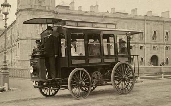 Історія електрокарів в Україні. Перший зявився 128 років назад (ФОТО, ВІДЕО)