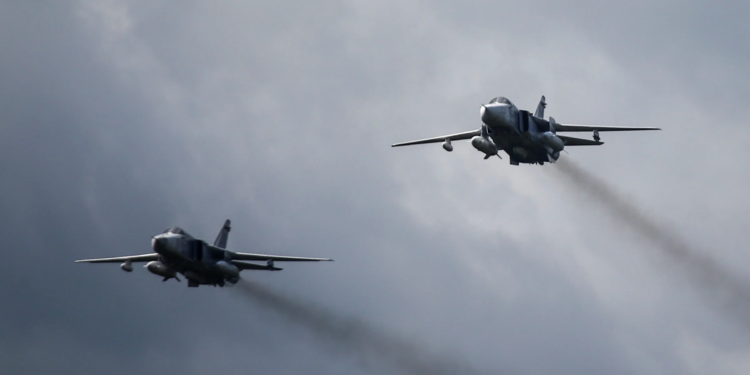 Шпигунський роман. Як українські волонтери намагалися купити 3 літаки у російських пілотів за $1 млн. кожному (ФОТО)