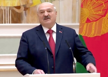 Лукашенко після візиту в Китай геть очманів і обізвав Зеленського гнидою (ВІДЕО)