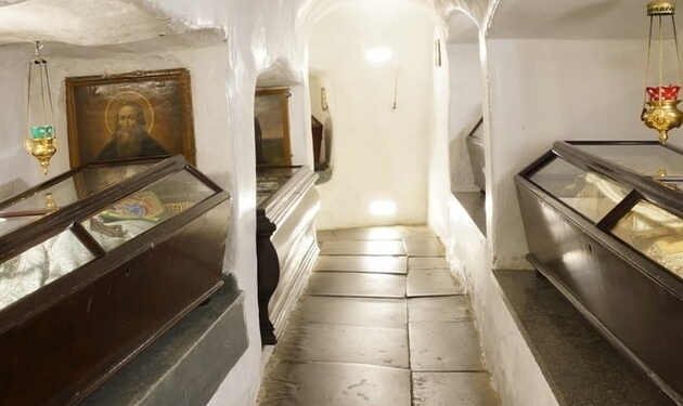 В Мінкульті дивуються здивуванню УПЦ МП щодо закриття доступу в печери Лаври – про комісію всі знали, почалася “інвентаризація” мощів