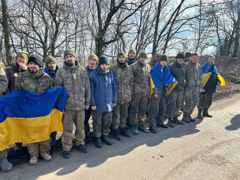 Україна звільнила ще 130 бранців (ФОТО, ВІДЕО) 1