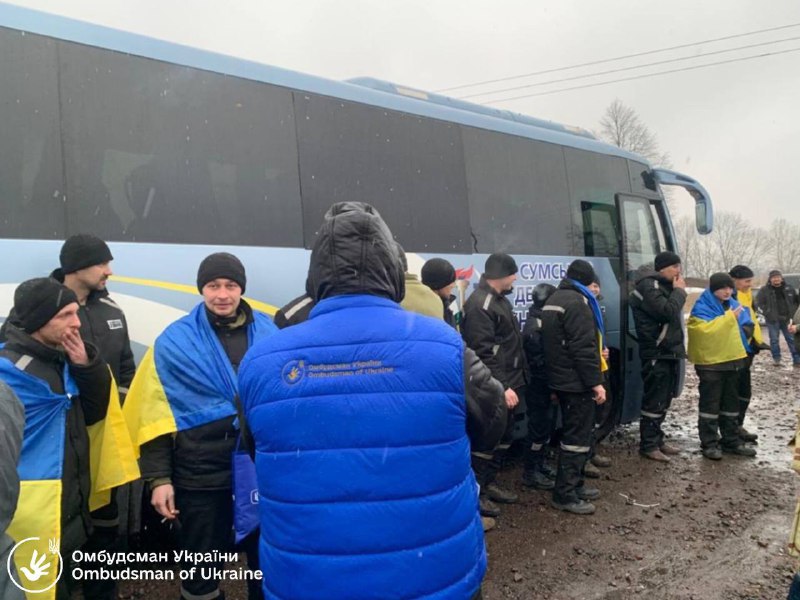 Україна звільнила ще 130 бранців (ФОТО, ВІДЕО) 5
