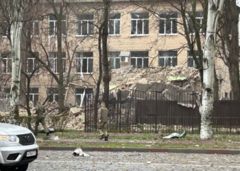 В окупованому Мелітополі серія вибухів, прилетіло в казарми (ФОТО)