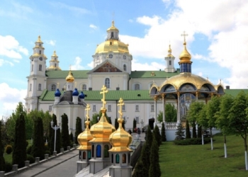 Синод ПЦУ утворив релігійну організацію в Почаївській лаврі і чоловічий монастир в Києво-Печерській