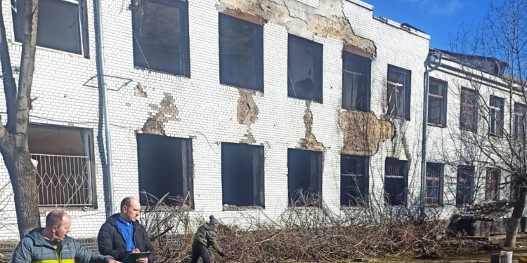 В ДЕІ підрахували, скільки шкоди довкіллю завдало руйнування російською ракетою Миколаївського КВД (ФОТО)