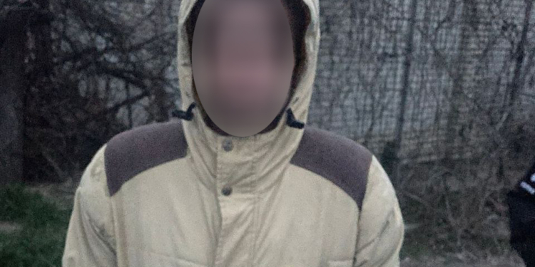 В Миколаєві патрульні затримали чоловіка з 54 «закладками» (ФОТО)