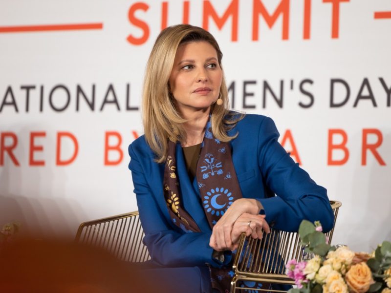Олена Зеленська взяла участь у саміт Forbes 30/50 в ОАЕ, який збирає найвпливовіших жінок світу (ФОТО)