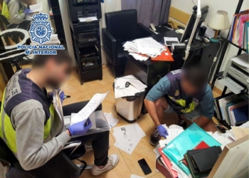 В Іспанії викрито мережу, яка “перетворювала” росіян на українців
