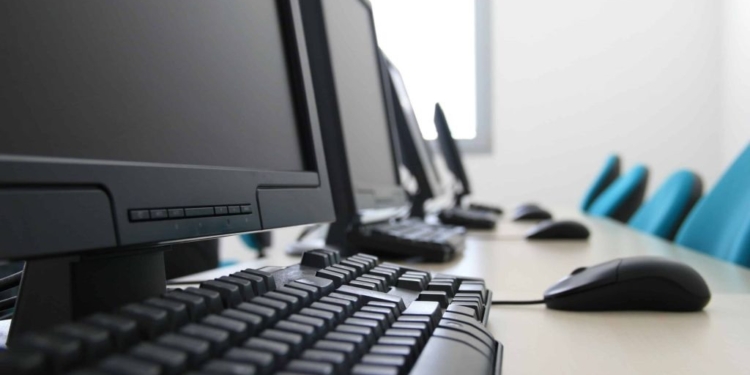 У Миколаївській міськраді заявили про зникнення оргтехніки на суму майже 3 млн.грн.