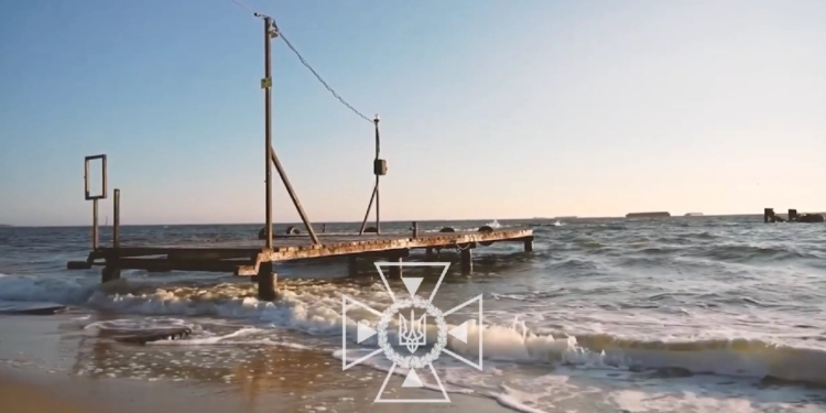 Як змінилось життя та служба рятувальників Очакова, який майже не щодня обстрілюється росіянами (ВІДЕО)