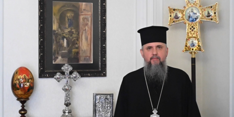 «Жоден з українських політиків не мали і не мають контролю щодо позиції та рішень Церкви» – звернення Предстоятеля Православної Церкви України (ВІДЕО)
