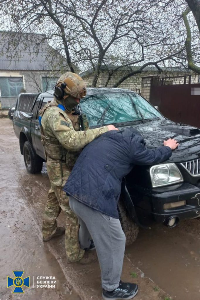 СБУ затримала колишнього «начальника вокзалу Херсон», який допомагав рф перекидати військові ешелони в Україну 2