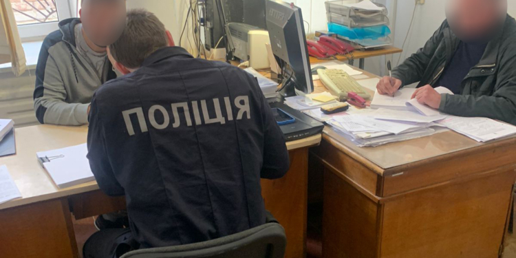 Скандальна закупка генераторів мерією Миколаєва: поліція оголосила підозру керівнику відділу міськради за збитки майже на 3 млн.грн.