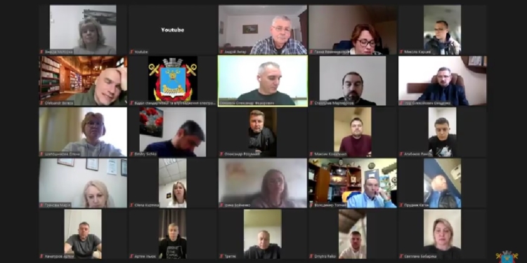 Медичний скандал в Миколаєві: в УОЗ кажуть, що ЛШМД треба реформувати, депутати вважають, що треба розібратись і виділити лікарям муніципальну надбавку