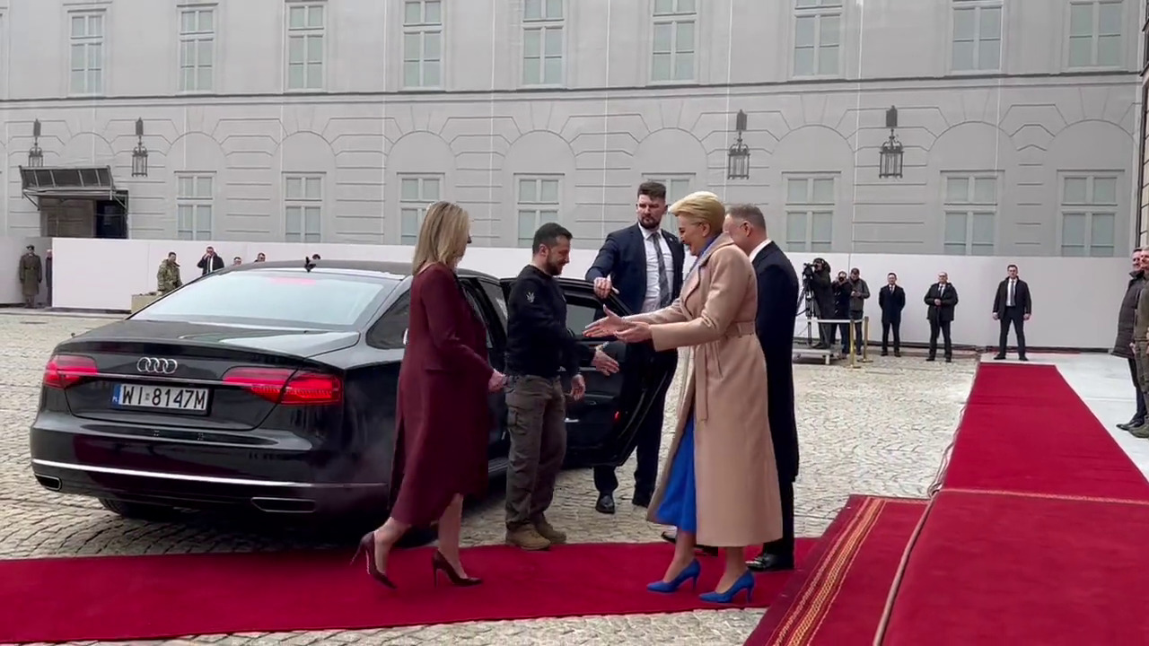 Зеленський зустрівся з Дудою в Варшаві (ВІДЕО)