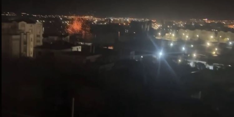 Севастополь вночі атакували морські дрони, було чутно 2 вибухи (ВІДЕО)