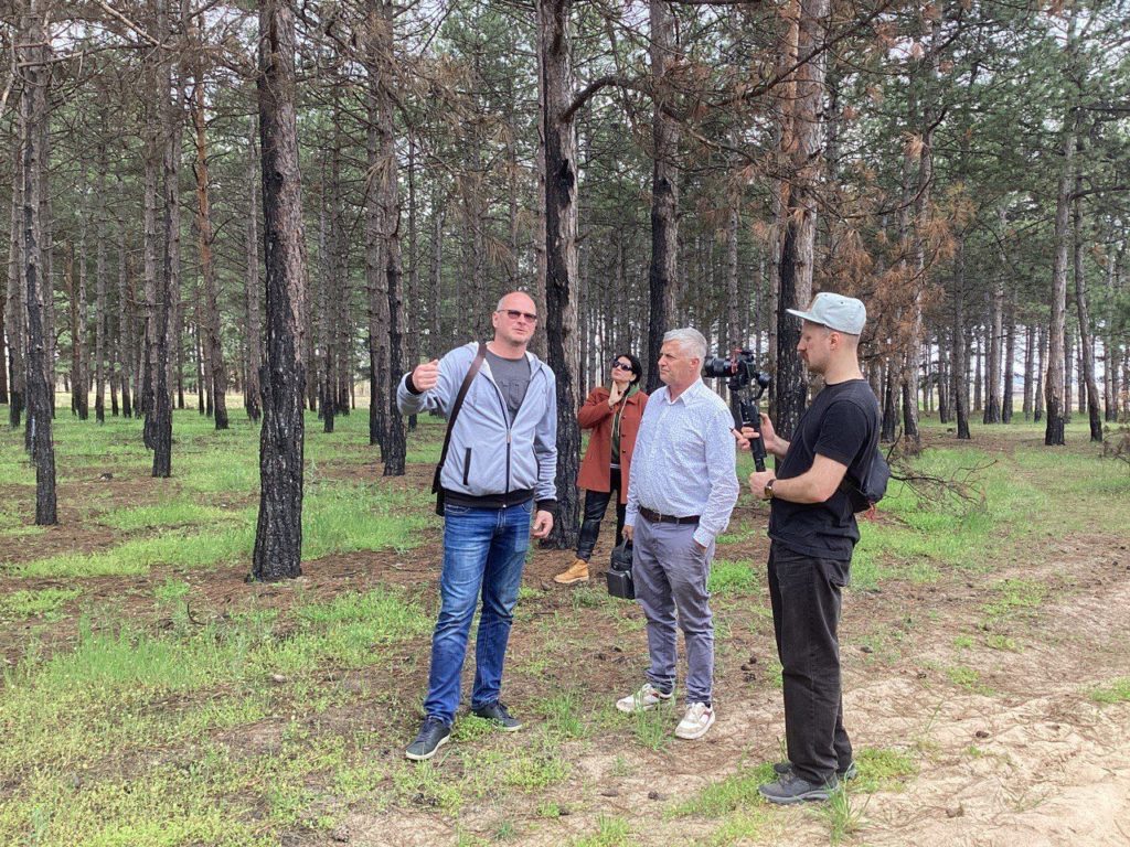 На Миколаївщині побували телевізійники-документалісти, які працюють над фільмом про вплив війни на стан довкілля (ФОТО) 6