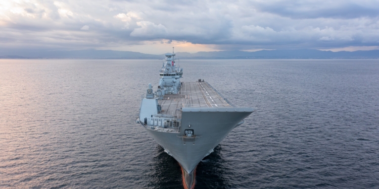 Легкий авіаносець. Туреччина візьме на озброєння корабль для бойових дронів (ФОТО)