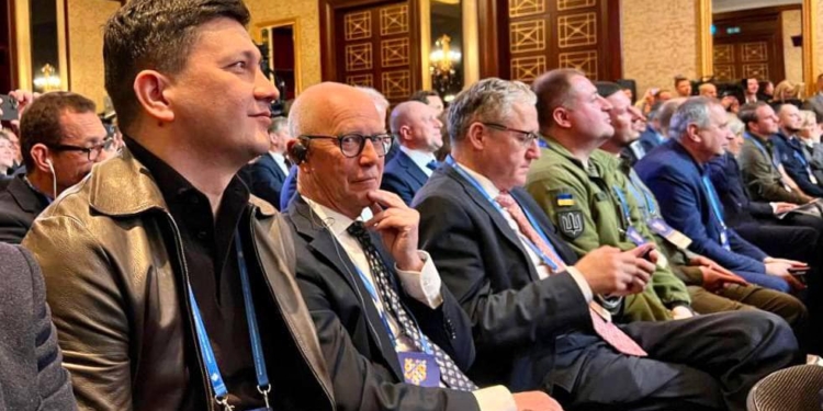 Є декларація. В Києві відбувся Міжнародний Саміт міст та регіонів, миколаївську делегацію очолив Кім (ФОТО, ВІДЕО)