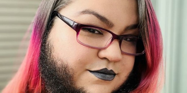 В США жінка голила бороду з 9 років, а потім полюбила себе такою, як є (ФОТО)