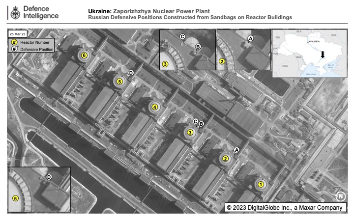 Росіяни облаштували оборонні позиції на будівлях кількох реакторів ЗАЕС, - розвідка Британії (ФОТО) 1
