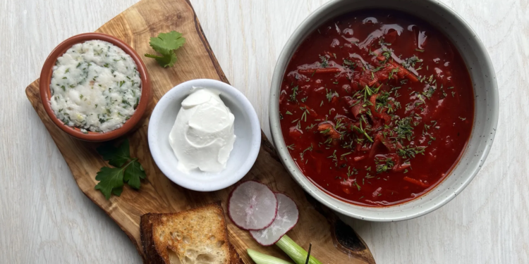 У Вашінгтоні відкрився перший український ресторан, названий на честь міфічної квітки (ФОТО)